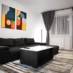 Lzr - Apartment 57