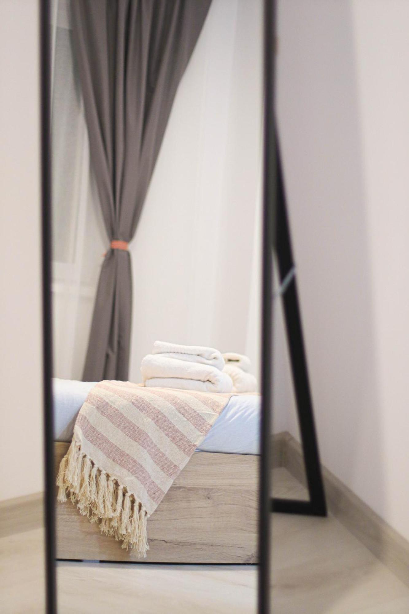 Lzr - 57 Apartament *